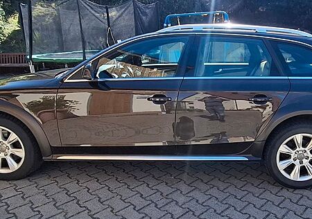 Audi A4 Allroad 2.0 TDI (DPF) quattro -