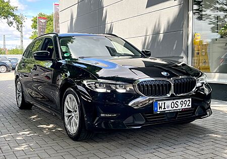 BMW 318d Touring Auto Sport Line