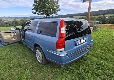 Volvo V70 2.4D AWD Automatik Leder HU 09/2027