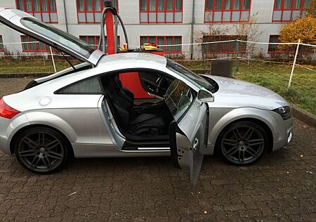 Audi TT Coupe 2.0 TFSI -