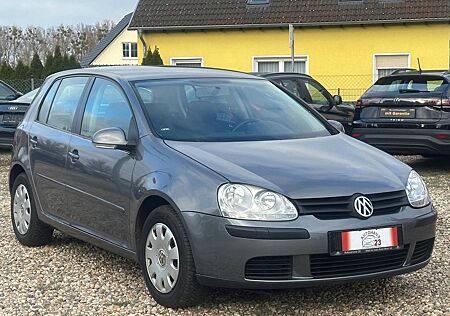 VW Golf Volkswagen V Lim. Tour