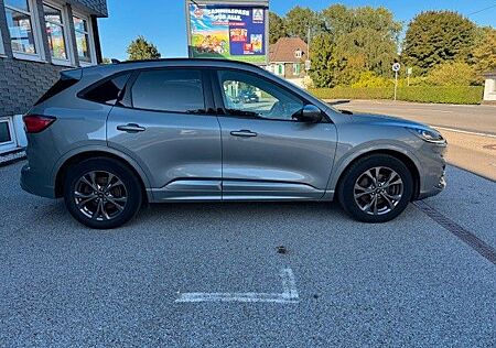 Ford Kuga Plug-In Hybrid ST-Line X