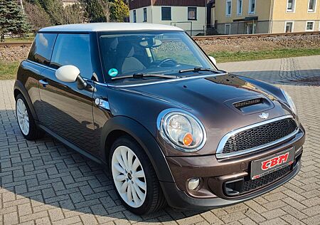 Mini Cooper SD COOPER_SD Pepper 8fach bereift