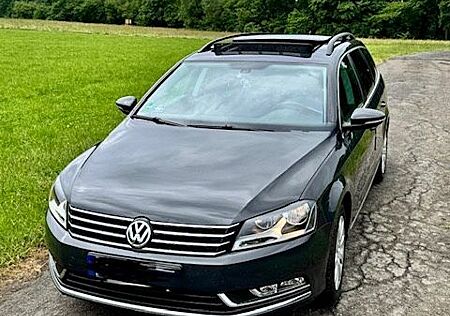 VW Passat Variant Volkswagen 1.6 TDI Comfortline Pano, AHK, Na