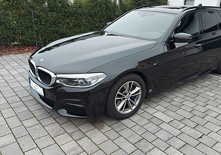 BMW 530i xDrive Touring A -M-Paket, Laserlicht,VOLL