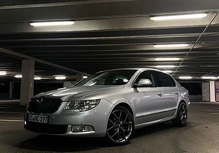 Skoda Superb 2.0 TDI DSG Elegance