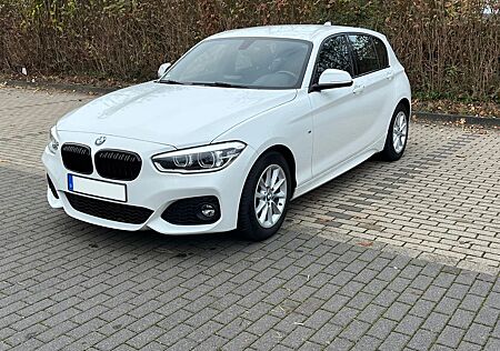 BMW 118i M Sport M Sport - Navi, LED, unfallfrei