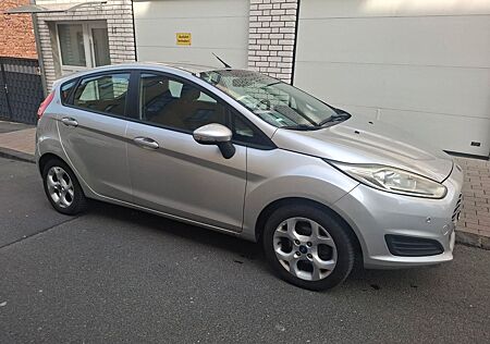 Ford Fiesta Titanium 1.6 DIESEL