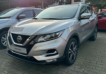 Nissan Qashqai 1.3 DIG-T N-Connecta