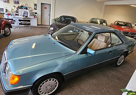 Mercedes-Benz 230 CE Automatik - Klima - H-Kennzeichen