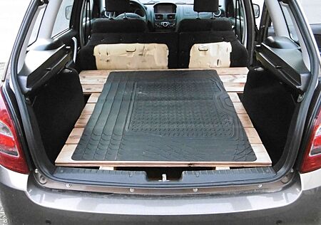 Lada Kalina Kombi Luxusversion Top-Zustand