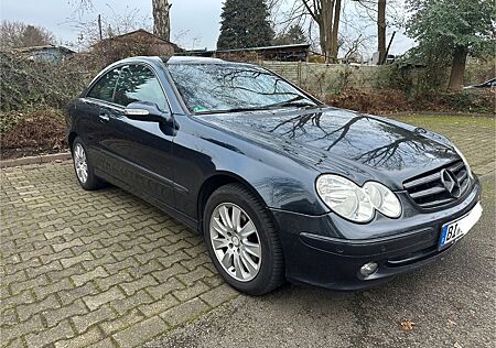 Mercedes-Benz CLK 220 CDI AVANTGARDE