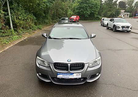 BMW 320d 320 Baureihe 3 Coupe xDrive * Guter Zustand