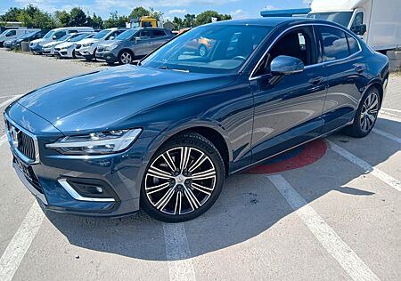 Volvo S60 Inscription 2.0 B4 197PS/Cam/SzHz/Keyls/Blis
