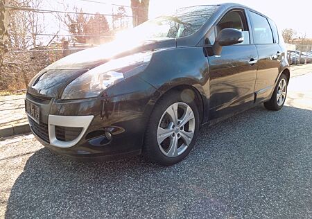 Renault Scenic III Dynamique HU 1.27