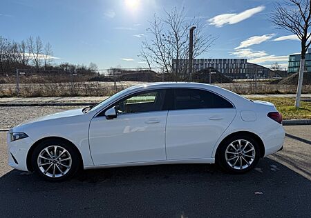 Mercedes-Benz A 180 d DCT -