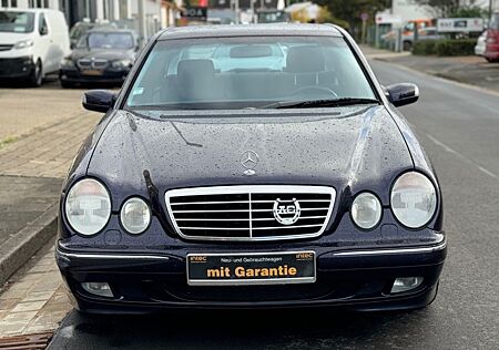 Mercedes-Benz E 200 AVANTGARDE