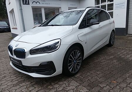 BMW 225 xe Sport Line, Navi, Kamera, HUD