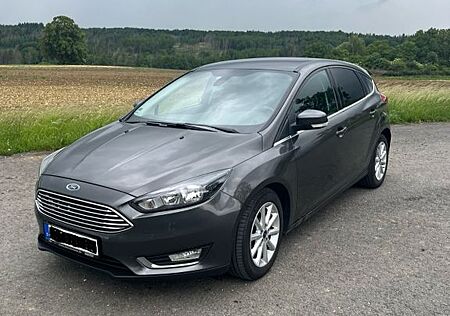 Ford Focus 1,0 EcoBoost 92kW Titanium Titanium