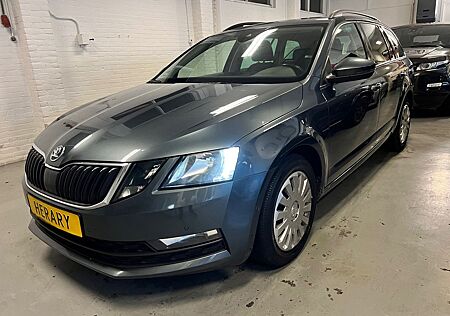 Skoda Octavia Combi 1.6 TDI Kombi Navi Clima BJ-18 EUR