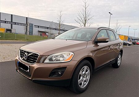 Volvo XC 60 XC60 2.4D Drive