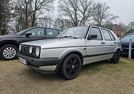 VW Golf Volkswagen 1,6 -19E; MK2; Automatik, D3 Norm