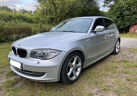 BMW 123d Automatik - Xenon - Inkl. Sportsitze