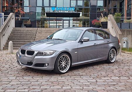 BMW 318i Edition Sport Edition Sport