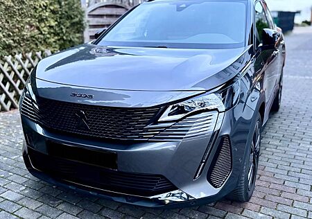 Peugeot 3008 PureTech 130 EAT8 GT, Pano, Focal, MassSitz