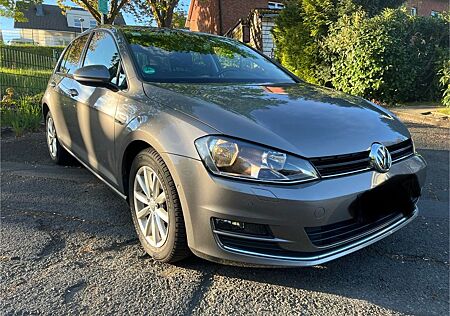 VW Golf Volkswagen 1.4 TSI 92kW BMT LOUNGE