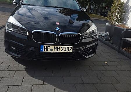 BMW 2er 220 Gran Tourer 220d Steptronic Sport Line S...
