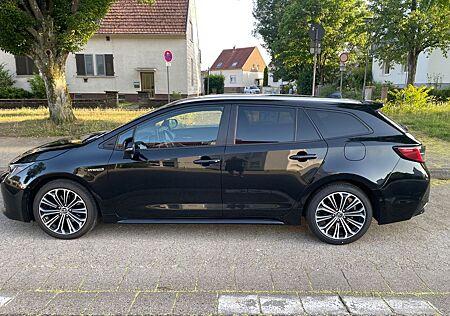 Toyota Corolla 2,0 Hybrid Comfort Touring Sports Co...