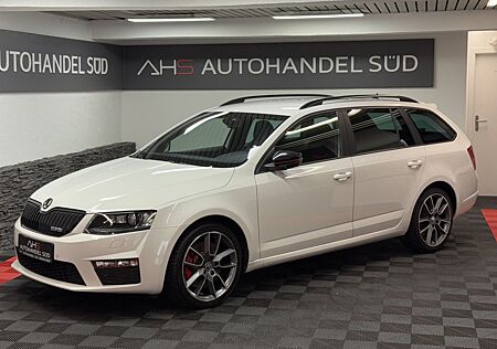 Skoda Octavia RS*BLACK DESIGN*BI-XENON*