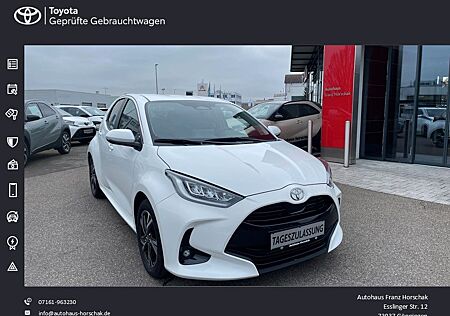 Toyota Yaris Hybrid Teamplayer