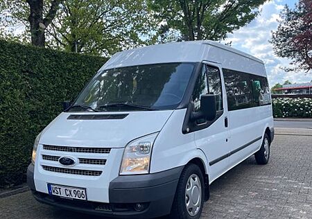 Ford Transit 9-Sitzer