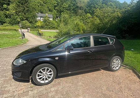 Seat Leon 1.2 TSI Ecomotive, Klima, TÜV 6/2027