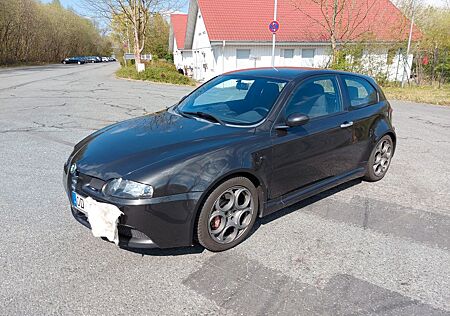 Alfa Romeo 147 3.2 V6 24V GTA GTA