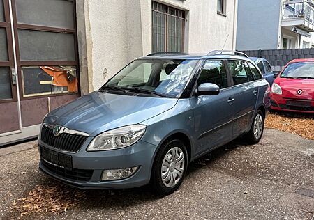Skoda Fabia Combi Ambiente CarPlay,TÜV-Neu