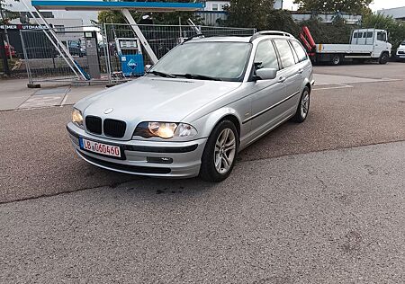 BMW 320i touring