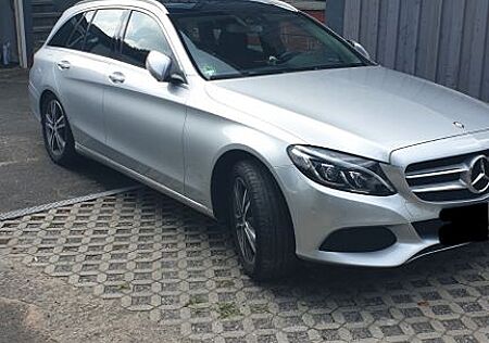 Mercedes-Benz C 180 T AVANTGARDE AVANTGARDE