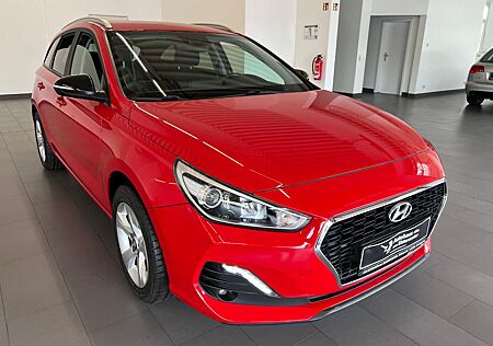 Hyundai i30 YES! Klima Navi Lenkradheizung uvm.