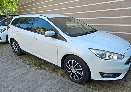 Ford Focus 1,5 TDCi 70kW NAVI