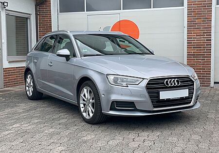Audi A3 Sportback design/PDC/Klima/Temp/SHZ/AHK/