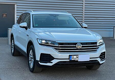 VW Touareg Volkswagen 3.0 V6 TDI 170kW 4MOT Tiptr. Atmosph...