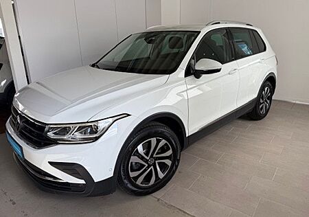 VW Tiguan Volkswagen Active 2.0 TDI Matrix-LED Navi Kamera Par