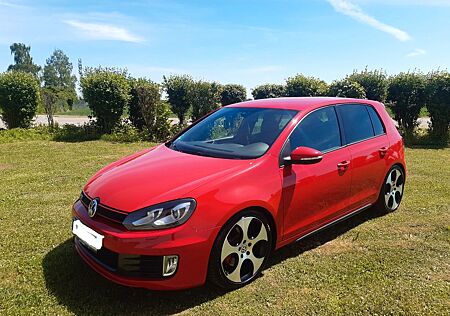 VW Golf Volkswagen 2.0 GTI top Zustand