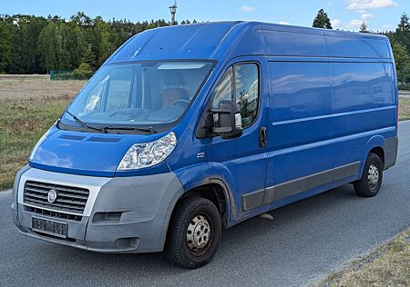 Fiat Ducato 2.2 JTD MultiJet 100 (L4H2) mit HEBEBÜHNE