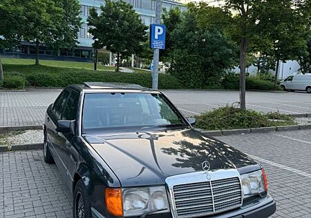 Mercedes-Benz 300 w124 300e Sportline, Soundsystem, Standheizung