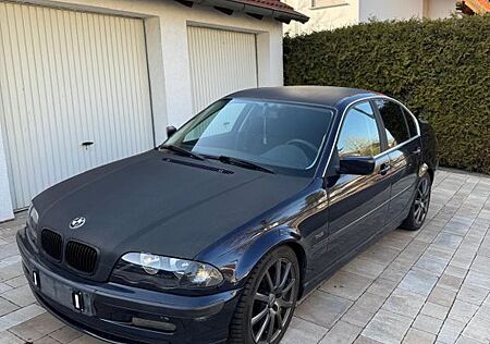 BMW 320i E46 - 6 Zylinder