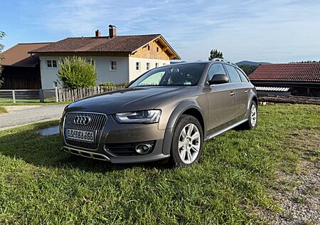 Audi A4 Allroad 2.0 TDI S tronic quattro -